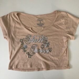 Short n’ Sweet Sabrina Carpenter baby tee
